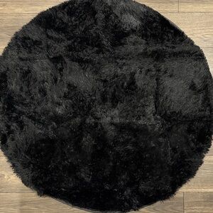 Luxurious Black Faux Fur Rug